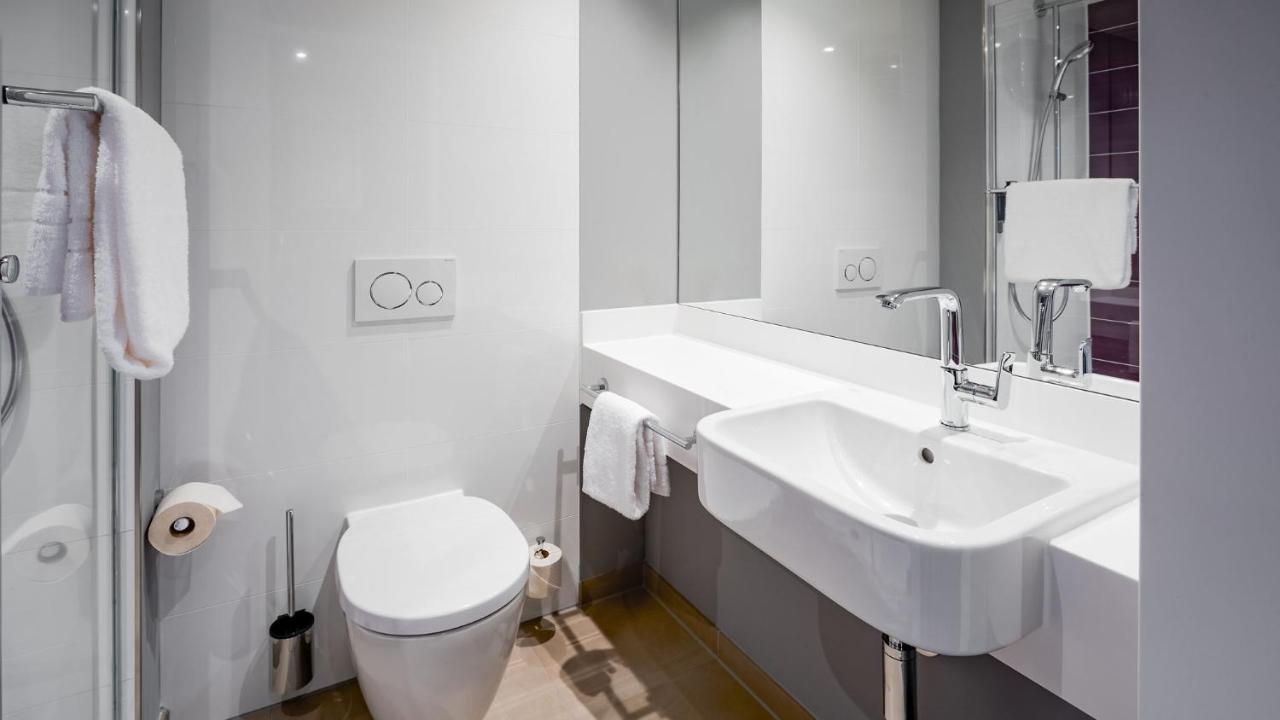 Premier Inn Nuernberg City Opernhaus エクステリア 写真