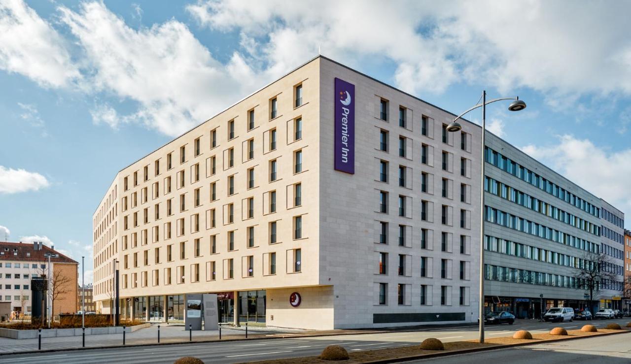 Premier Inn Nuernberg City Opernhaus エクステリア 写真