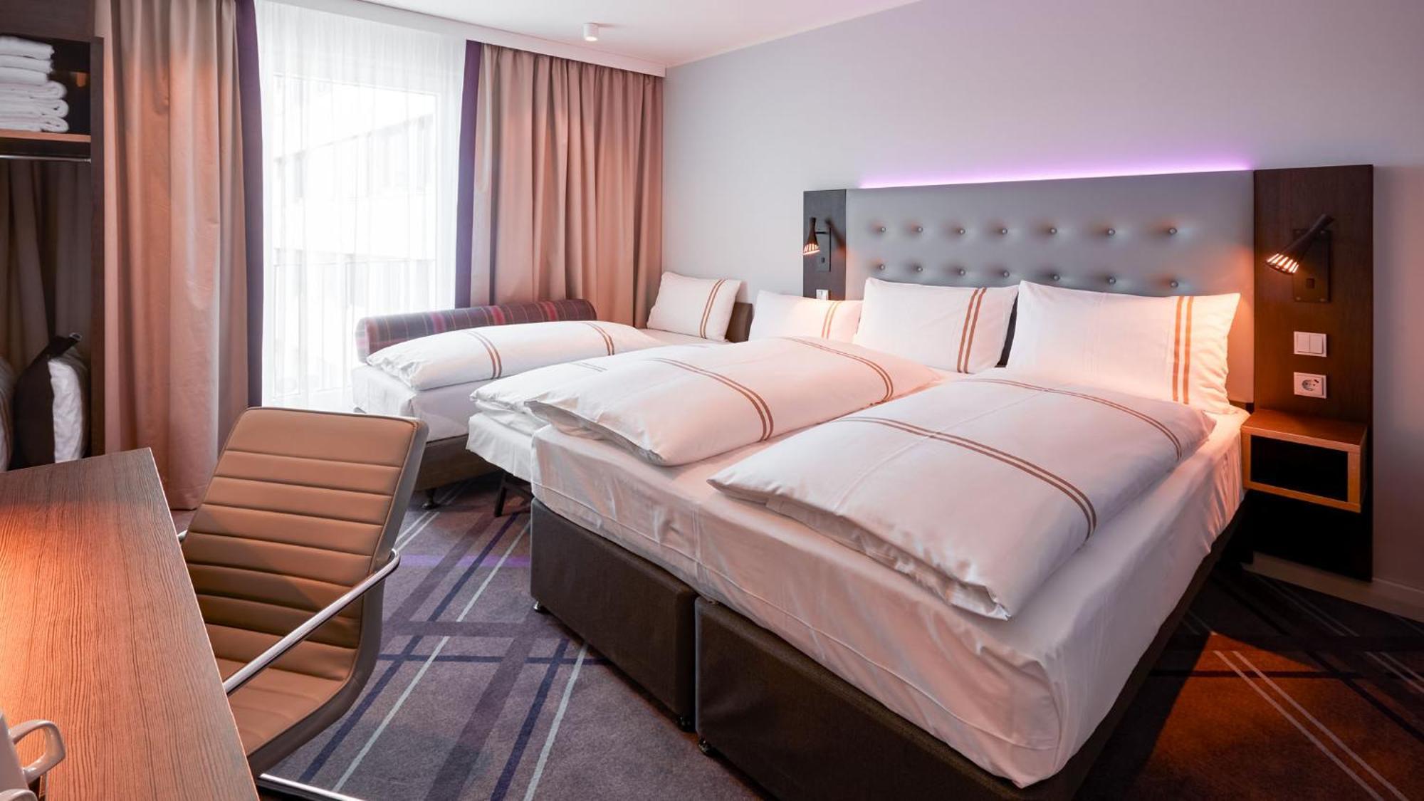 Premier Inn Nuernberg City Opernhaus エクステリア 写真